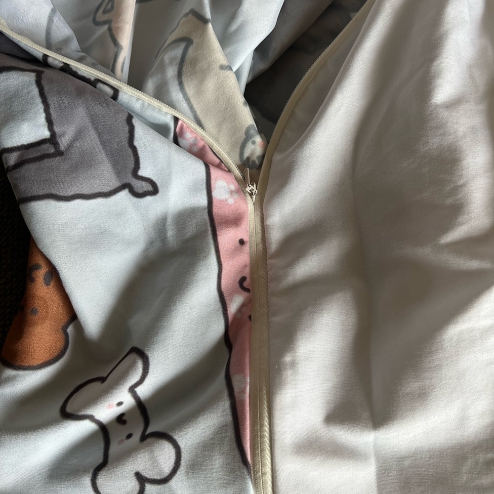 Society6 KiraKira Doggy Doodle full duvet - Picture 4 of 6